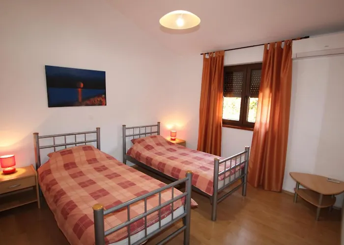 Vikendica Nel Rosa *